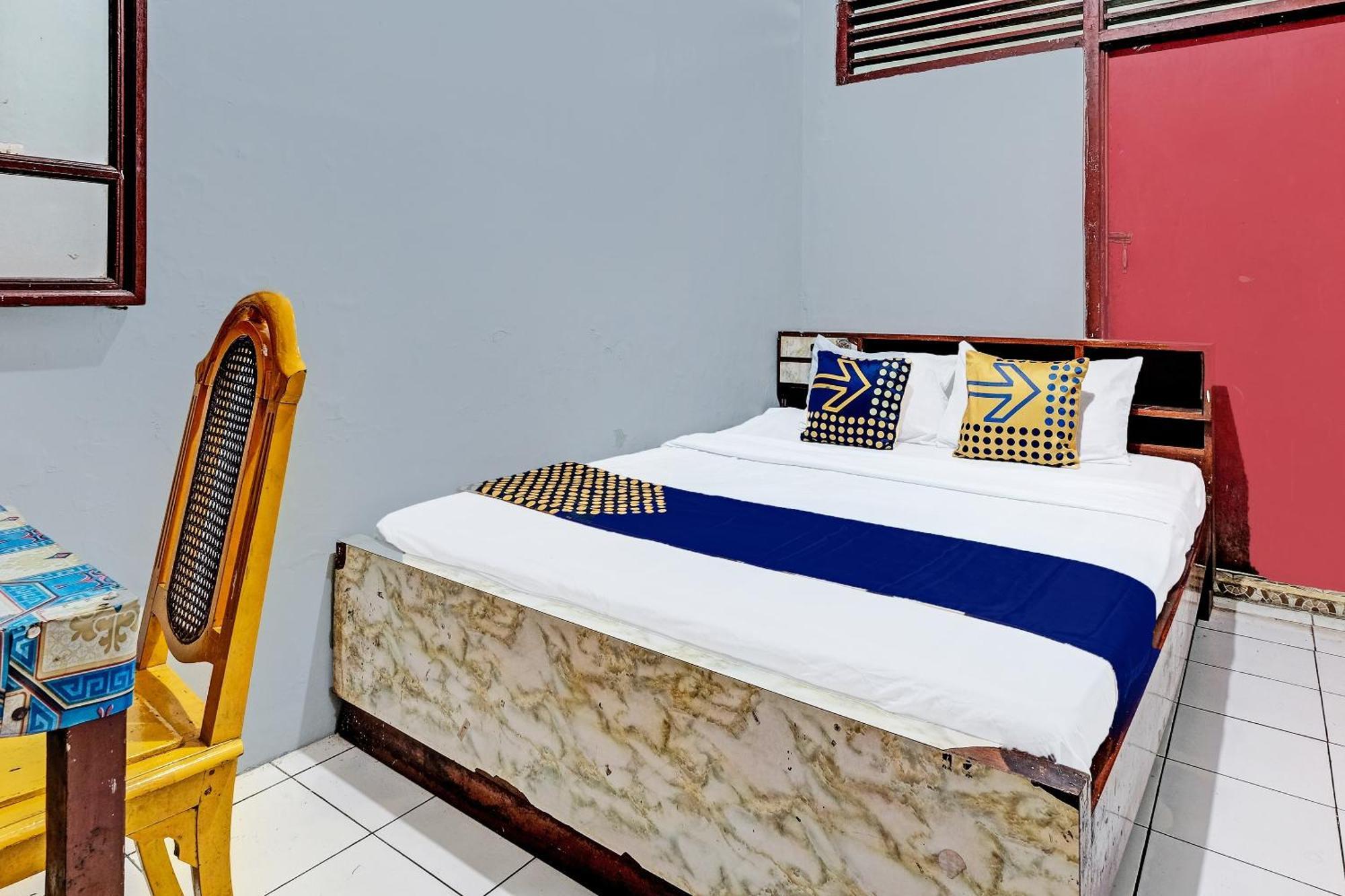 Spot On 91915 Homestay Superman Yogyakarta Ngoại thất bức ảnh